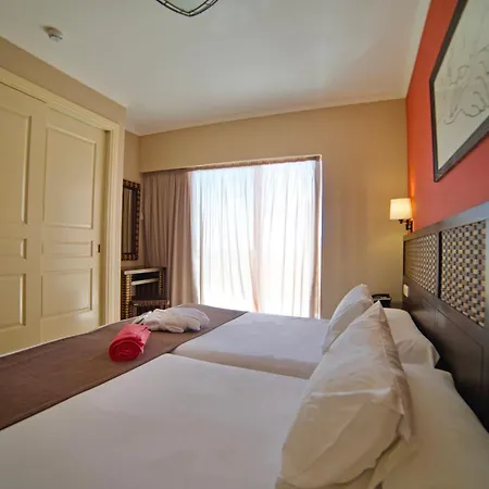 World Hotel