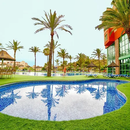 World Hotel