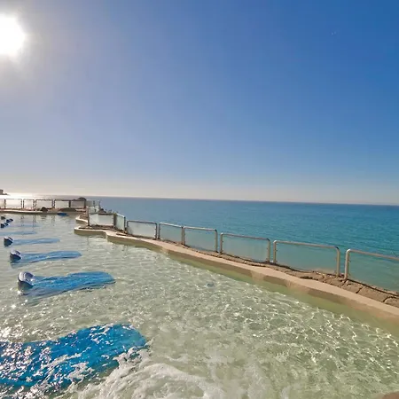 World Hotel 4*