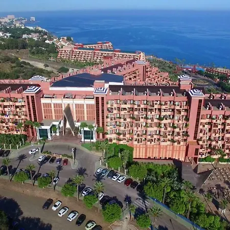 Hotel World